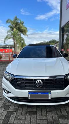 VOLKSWAGEN JETTA 1.4 250 TSI TOTAL FLEX R-LINE TIPTRONIC VOLKSWAGEN JETTA 1.4 250 TSI TOTAL FLEX R-LINE TIPTRONIC